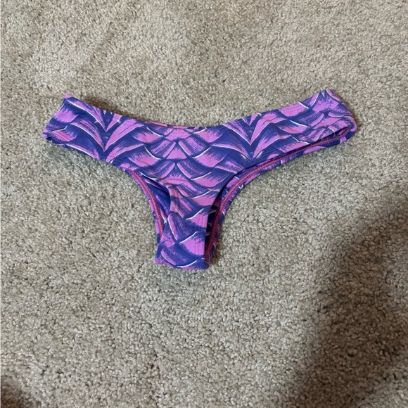 Midior bottom - Picture 2 of 5